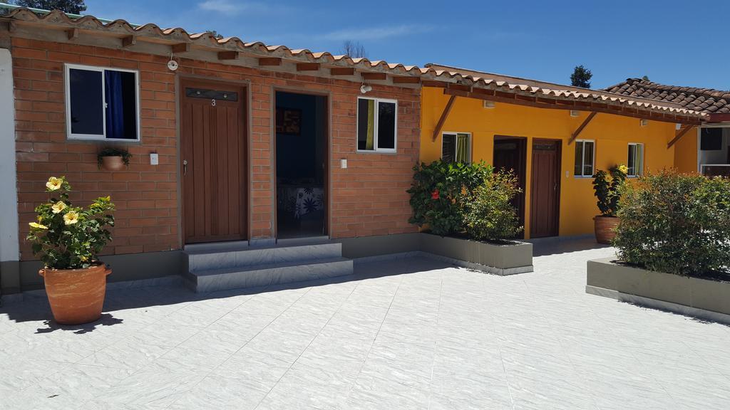 Hostal El Hangar Rionegro Exterior photo