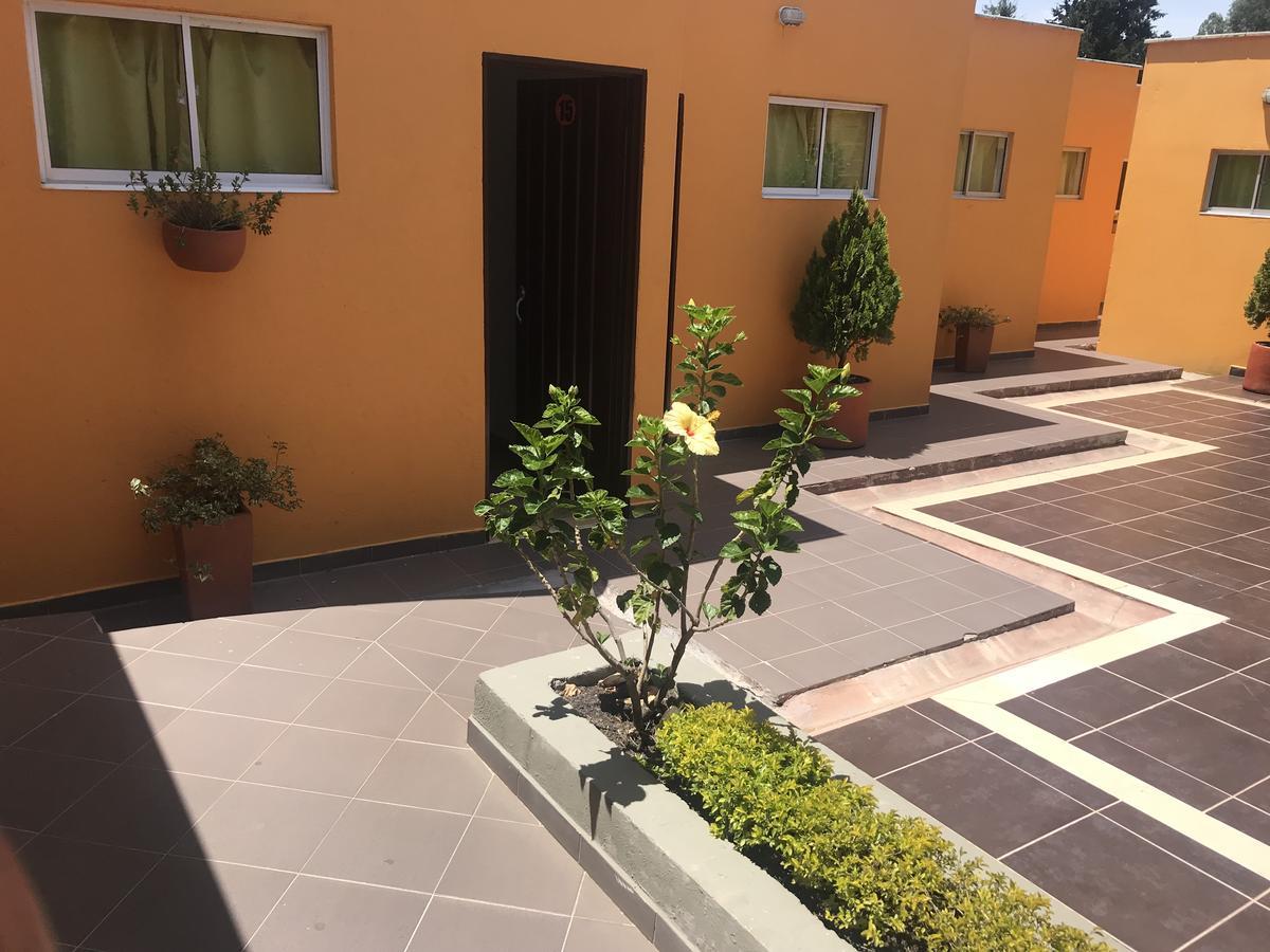 Hostal El Hangar Rionegro Exterior photo