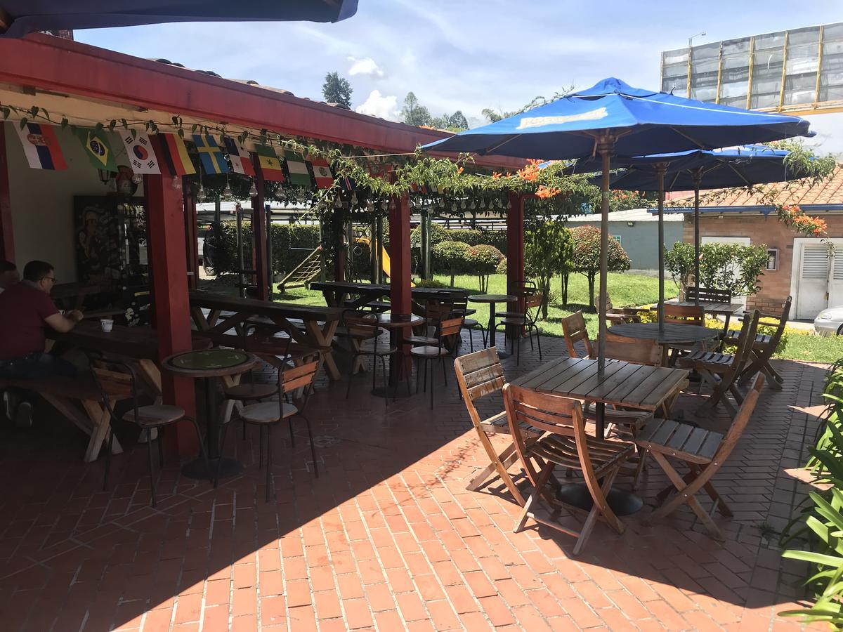 Hostal El Hangar Rionegro Exterior photo